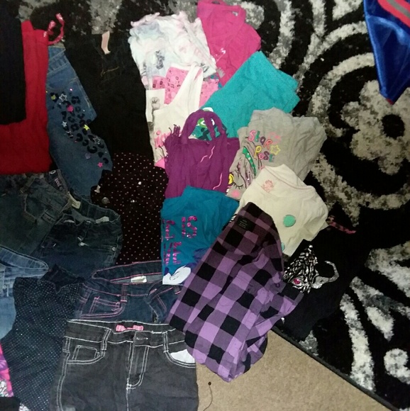 Big bundle of girls size 7 clothing - Picture 3 of 4